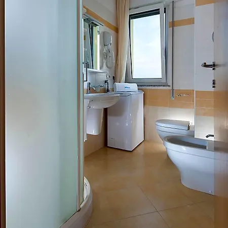 Aparthotel Aurora 3*